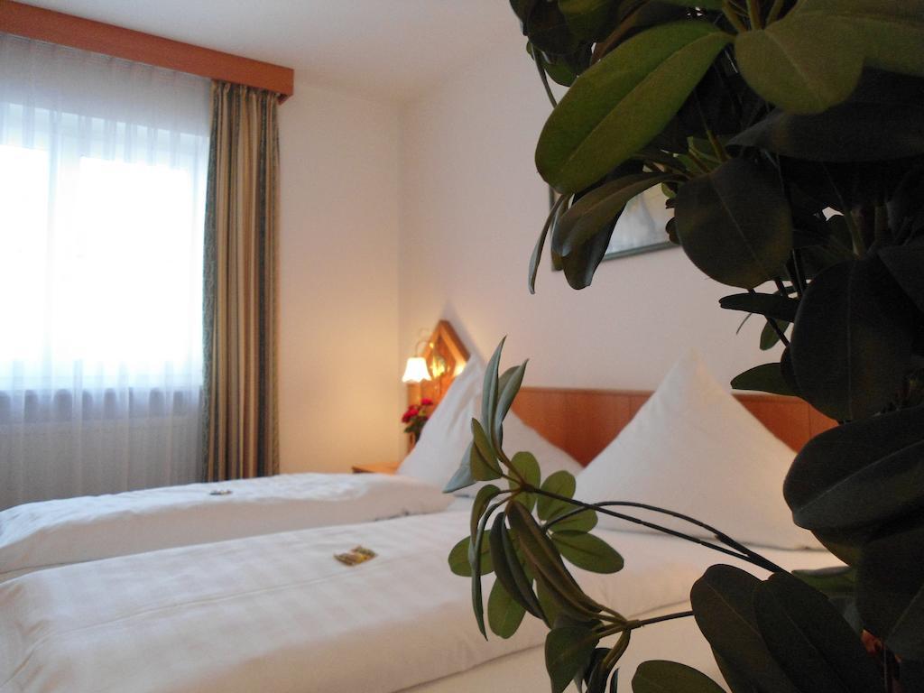 Hotel Hutzenthaler Bruckberg Zewnętrze zdjęcie